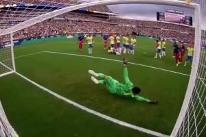 友谊赛集锦-巴西1-1美国